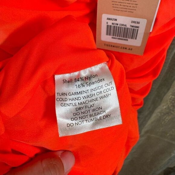 Tiger Mist Neon Coral Amazon Plunging Ruched Halter Dress Small NWT Flawed - Picture 8 of 10